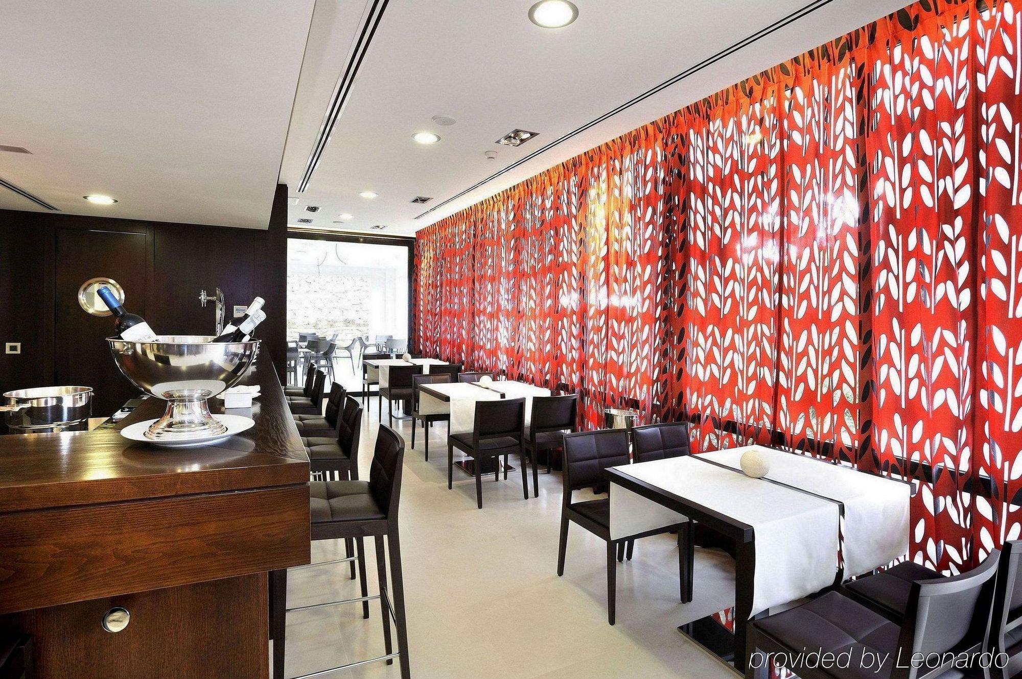 Dehesa Real Hotel Madrid Exterior photo